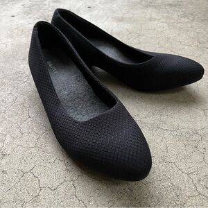 Baubax black dressy flats women’s size US 10 career workwear office date